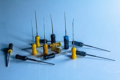 Laboratuvardan Koğuşa: Mikroiğne Klinik Araştırmalarının Panoramik Gezinmesi